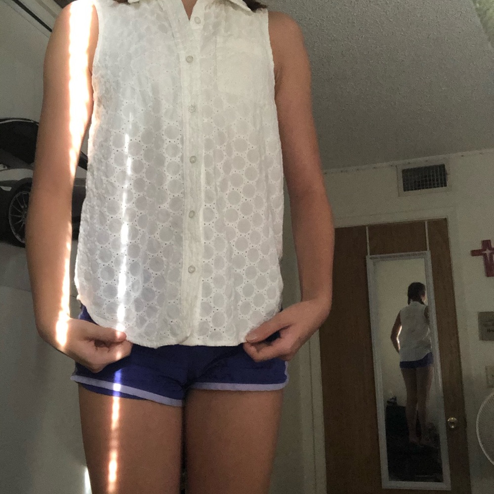 A tank top button up